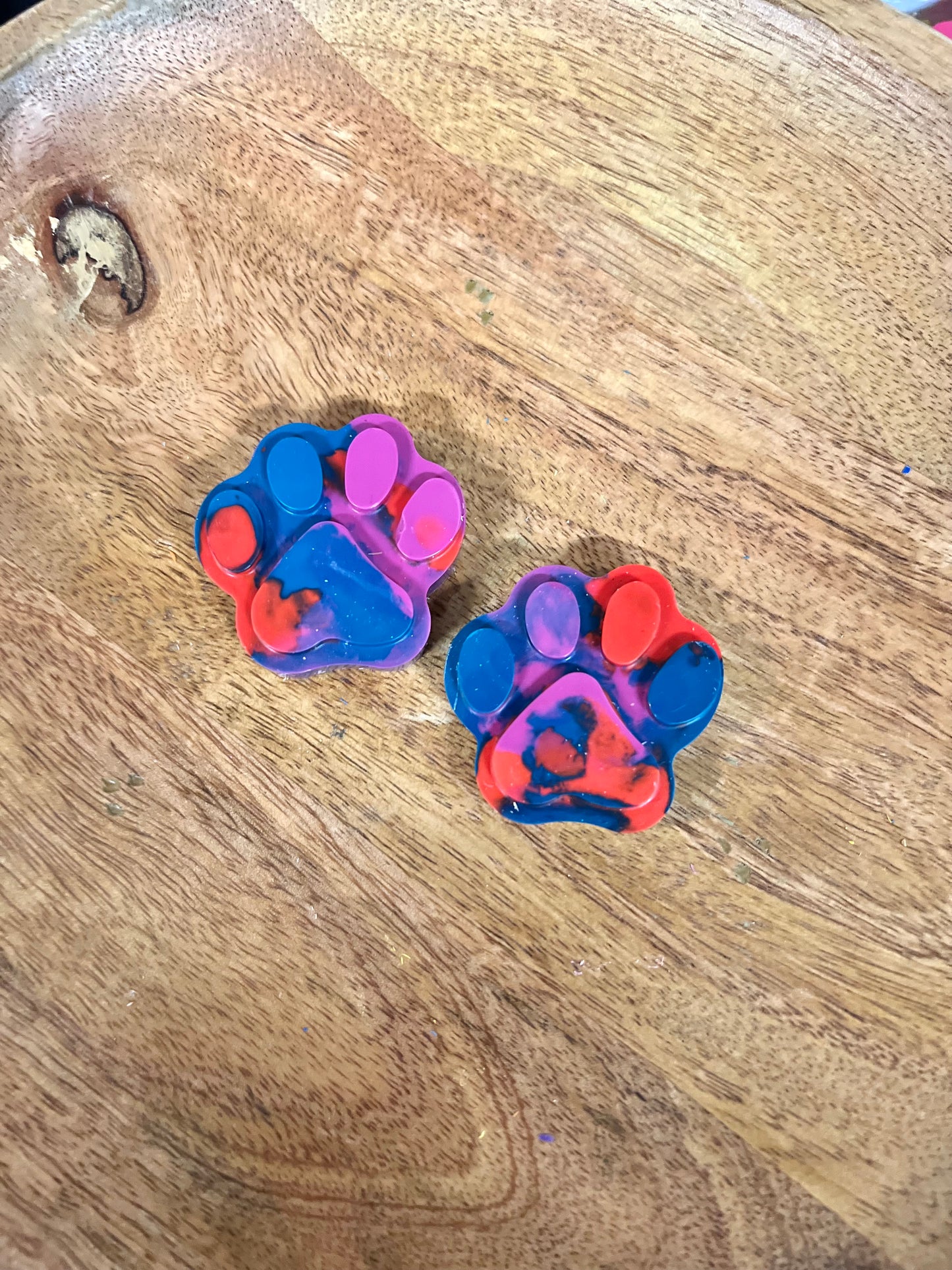 *Hunter's Creation* Paw Print Crayons